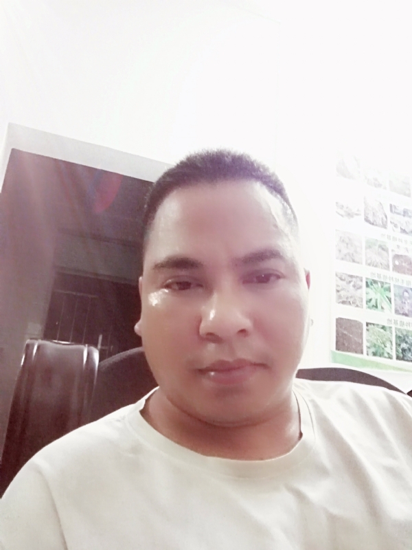 小叔也有爱的第一张照片--桂林认干亲服务网