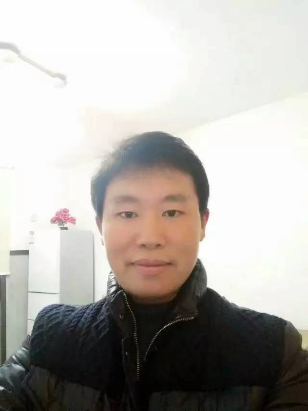 擎天柱的第二张照片--桂林认干亲服务网