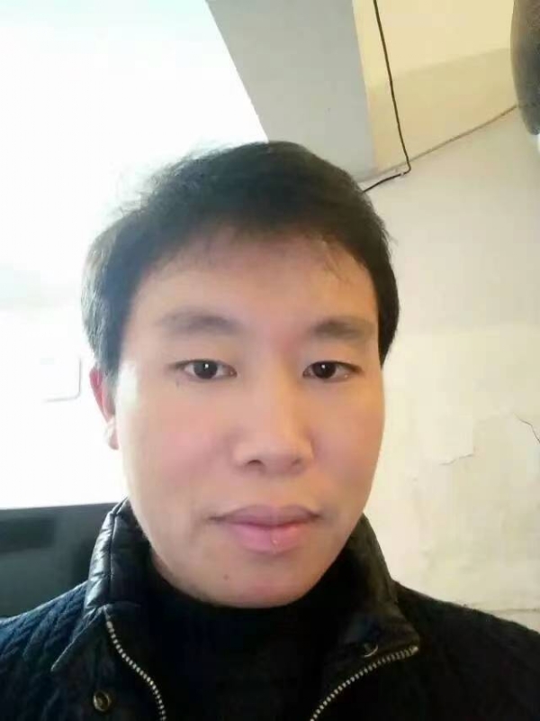 擎天柱的第三张照片--桂林认干亲服务网