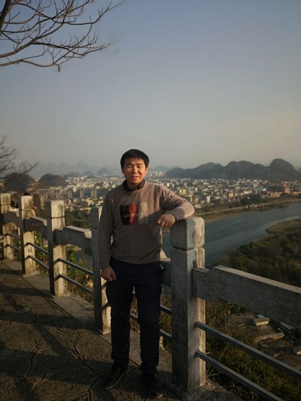 漓江之上的第三张照片--桂林认干亲服务网