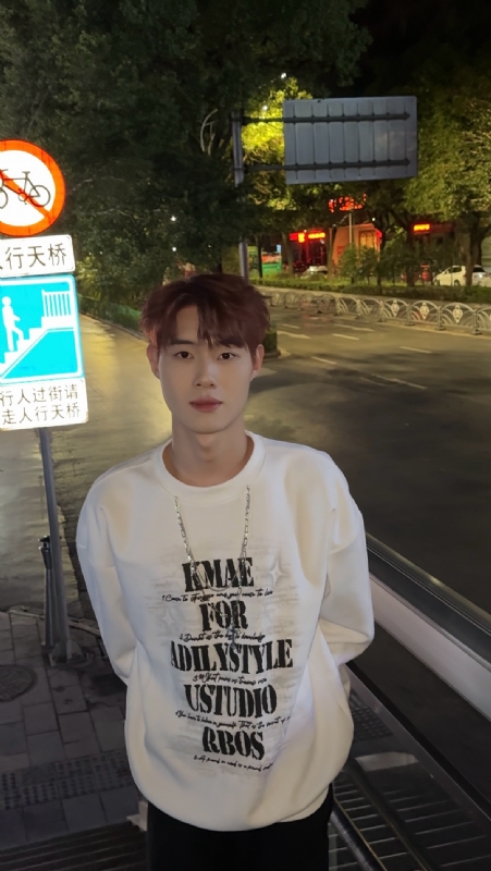 与宇的第一张照片--桂林认干亲服务网