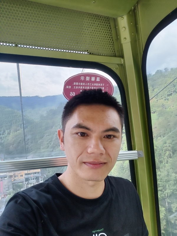 小鱼的第一张照片--桂林认干亲服务网